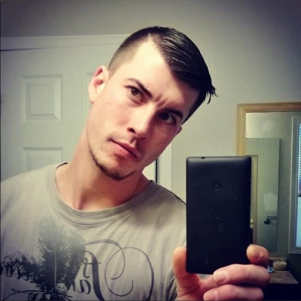 Meet your Posher, Daniel
